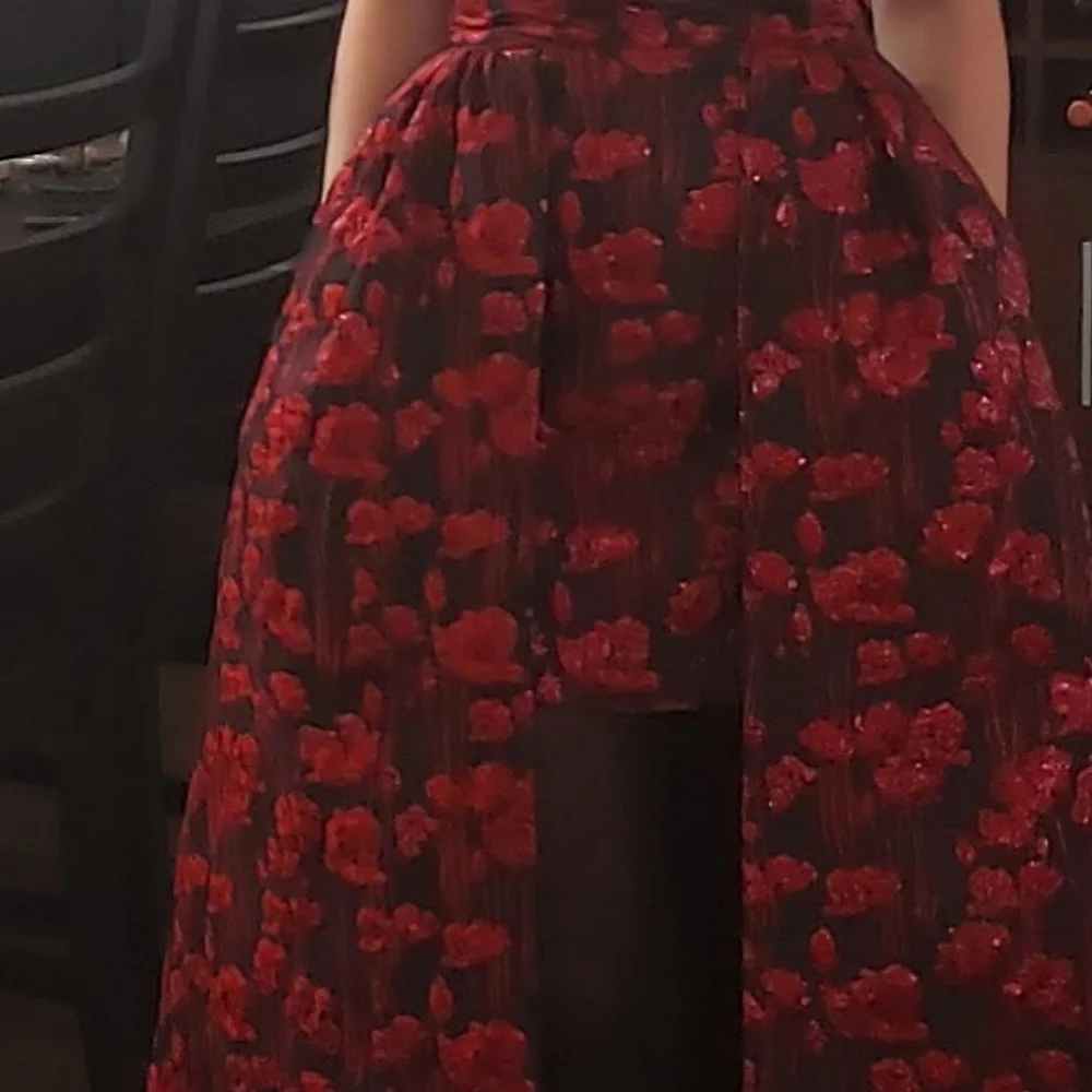 Bebe Sina Jacquard Hi-Lo Gown - Picture 5 of 5